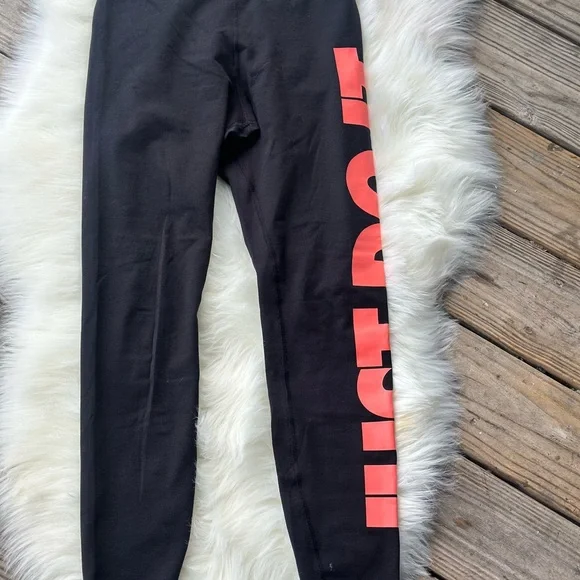 Nike Leggings - Picture 2 of 6